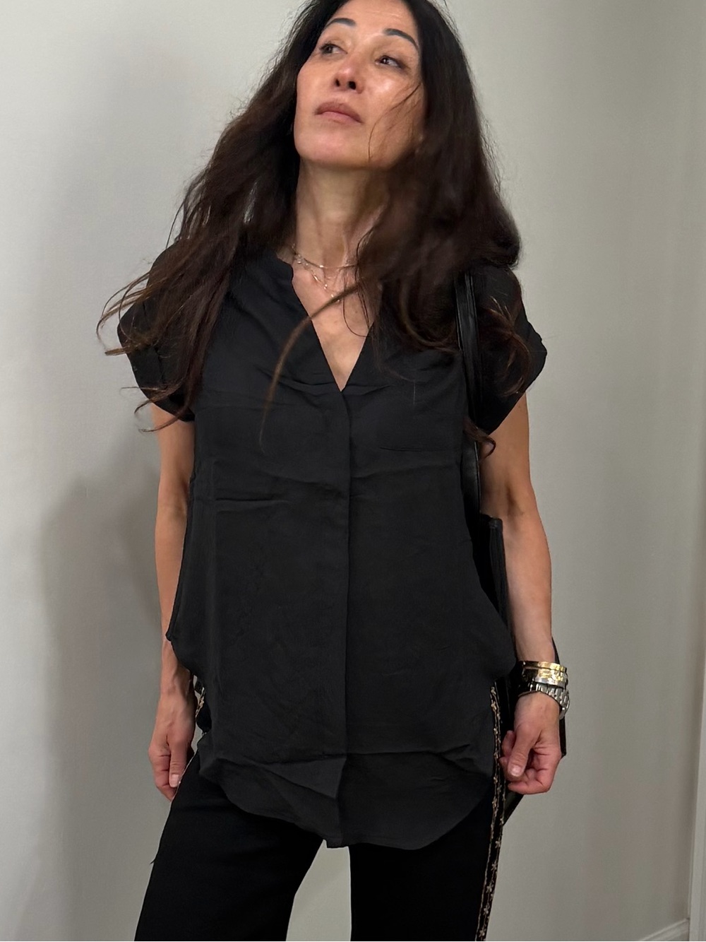 ShopEvelynne Black V-Neck Short Sleeve Blouse